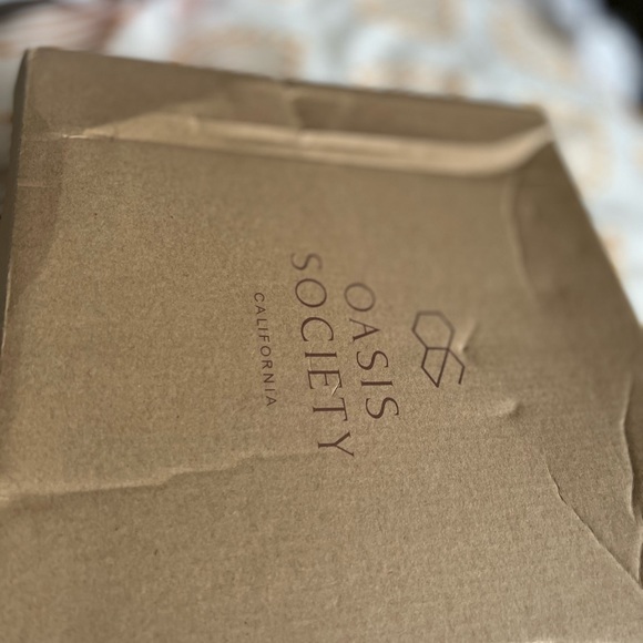 Nude women’s boots size 6.5 - Picture 7 of 7